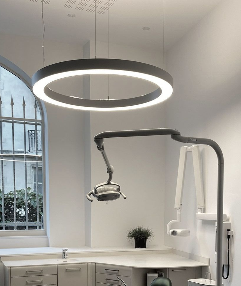 Bretagne Service Dentaire Materiel Dentaire Rennes Eclairage Lumiere Du Jour Lampe Scialytique Pour Cabinet Dentaire