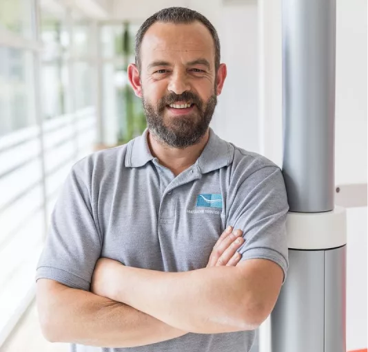 Bretagne Service Dentaire Materiel Dentaire Rennes Une Equipe De Techniciens Mobilisee Pour Vous